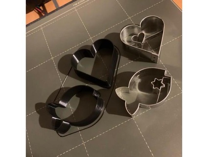 heart fish cookie cutters pezinek 3d print model - Mito3D