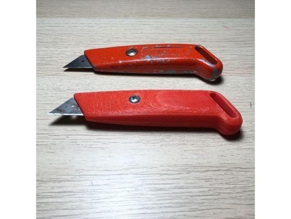 stanley knife saw blade handle - vintage 10-015 shape replica 8epa 3d print model - Mito3D