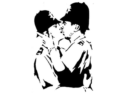 banksy kissing coppers stencil longquang 3d print model - Mito3D