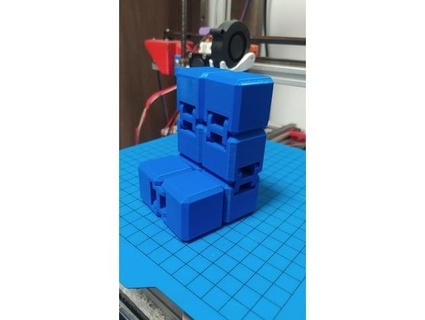 facile infinito cubo agitarsi collegamento clic tonatomi 3d print model - Mito3D
