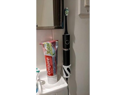 wall mount fairywill electric toothbrush kootzzz 3d print model - Mito3D