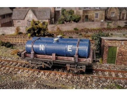 twin gas tank wagon houghmagandie 3d print model - Mito3D