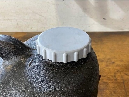 3 gallon oil jug cap blitz flotool sheltonfilms 3d print model - Mito3D