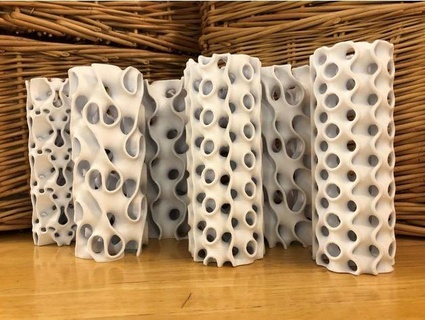 minimal Oberfläche Vasen davemakesstuff 3d print model - Mito3D
