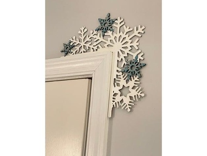 christmas decoration door corner snowflakes isabellem 3d print model - Mito3D