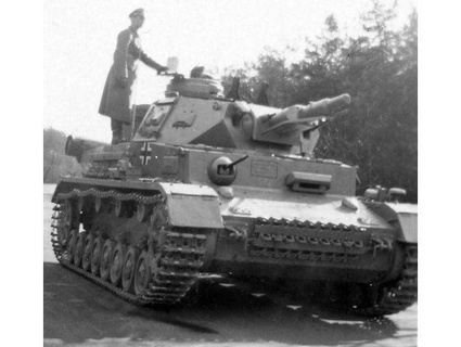 1-100 panzer iv ausf f1 jerryflame555 3d print model - Mito3D