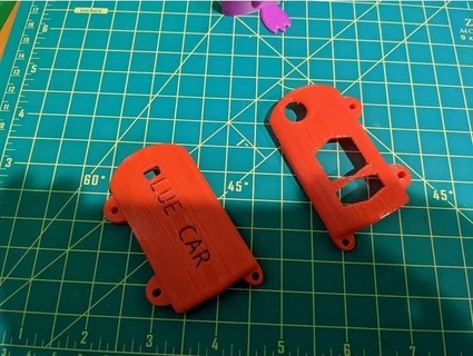 two part mazda porte clés couverture gaine 3d print model - Mito3D