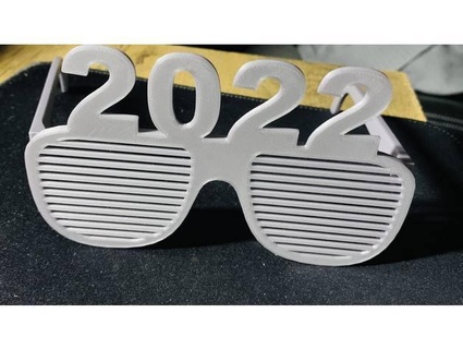 2022 happy new year glasses tonoo 3d print model - Mito3D