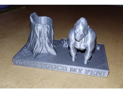 gorilla pen holder touch mhilcher 3d print model - Mito3D