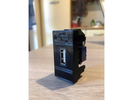 btcino vita USB parete montare tinelli94 3d print model - Mito3D