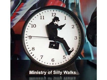 silly walks clock - stands sagittariusartworks 3d print model - Mito3D