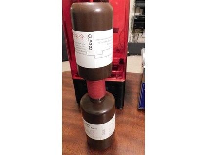 elegoo résine bouteille adaptateur démangeaisons 3d print model - Mito3D