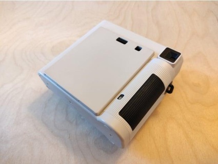 instax piazza sq1 batteria copertina guaina freecad gelo 3d print model - Mito3D