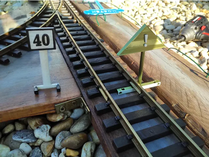 treno velocità limite segni 10 160 km h mph aggiornare 200 250 300 aggiunto petrocko 3d print model - Mito3D