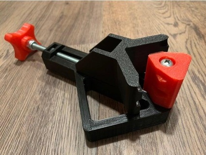 reverse corner clamp pocket hole cutouts mattindetroit 3d print model - Mito3D