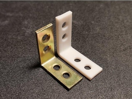 simple corner bracket 27 x 10 2 mm zsquish 3d print model - Mito3D