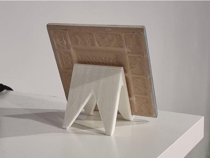 photo tile frame stand kishoderrek 3d print model - Mito3D