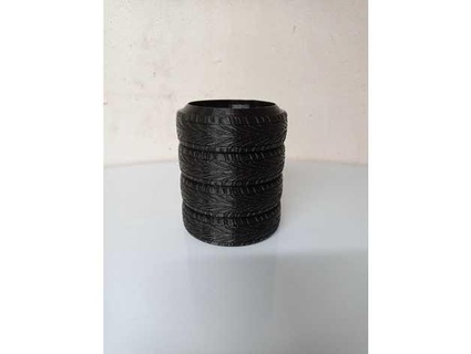tire stack canholder 33 cl suzukiracing250 3d print model - Mito3D