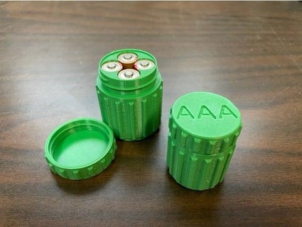 bateria casos parafuso topo 4 baterias 3d print model - Mito3D