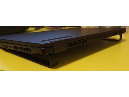 sencillo ordenador portátil estante soporte marimacho bs 3d print model - Mito3D