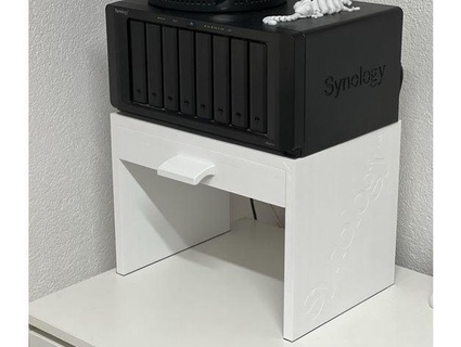 Synologie ds1817+ podest piddey 3d print model - Mito3D