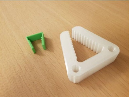 parametric window stop tablecloth clamp antoinecellerier 3d print model - Mito3D