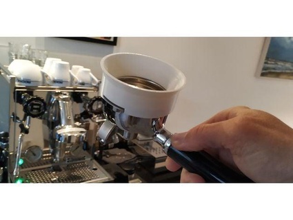 razzo caffè espresso 58mm dosaggio imbuto rmoro 3d print model - Mito3D