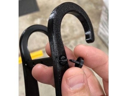 endcap lock filament spool holder cookiecrook 3d print model - Mito3D