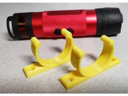 flashlight clip holder base4 3d print model - Mito3D