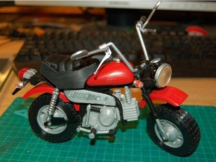 honda z50j motociclo remixare perdenti 3d print model - Mito3D