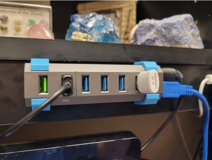 montaje soportes inteligente USB cubo how2texan 3d print model - Mito3D