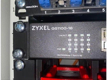 10 pulgada montaje rack zyxel gs1100 16v3 schniggl 3d print model - Mito3D