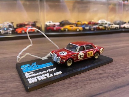 hotwheels mercedes 300sel 68 amg Schermo base 24 ore spa francorchamps 1971 gigapenguin3dprinting 3d print model - Mito3D