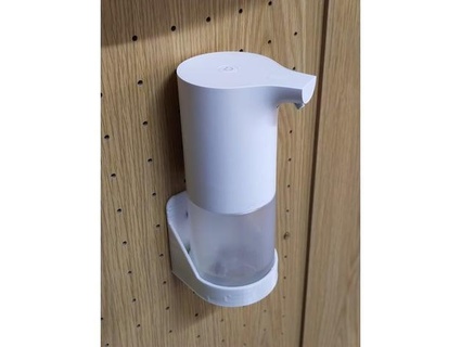 mi soap dispenser mount alecreator 3d print model - Mito3D