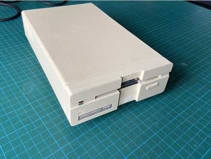 commodore 1581 replica case hackup 3d print model - Mito3D