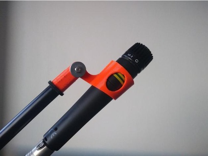 microfone grampo 3 8 fio amsuom 3d print model - Mito3D