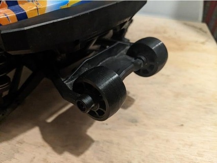 traxxas maxx Wheelie Bar Räder Reifen 3dprintingmark 3d print model - Mito3D