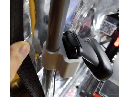 webcam clip mount ngramste 3d print model - Mito3D