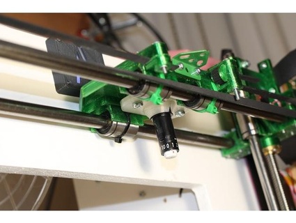 vinyl plotter drag knife holder wades extruder mendel90 lukelectro 3d print model - Mito3D