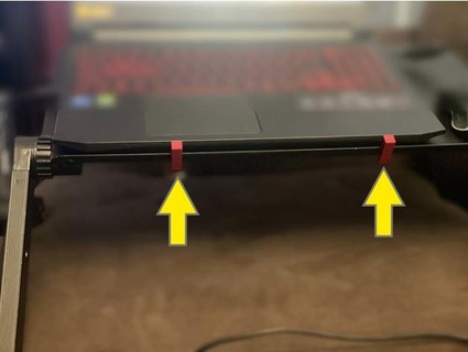 Laptop Stand Clips seltsam 3d print model - Mito3D