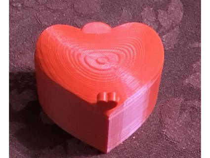 locking heart box ukesman 3d print model - Mito3D