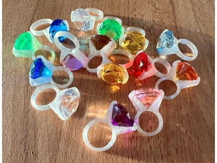 toy rings big 18mm acrylic diamond gemstone makergulbi 3d print model - Mito3D