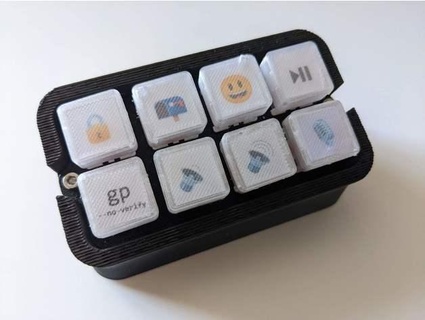 microsd macro teclado patito quintonish 3d print model - Mito3D