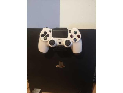 supporter manette ps4 pro stallone 82 3d print model - Mito3D