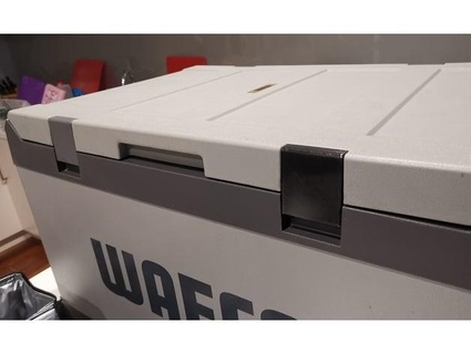 waeco cf80 fridge - door latch hinges fogimup 3d print model - Mito3D