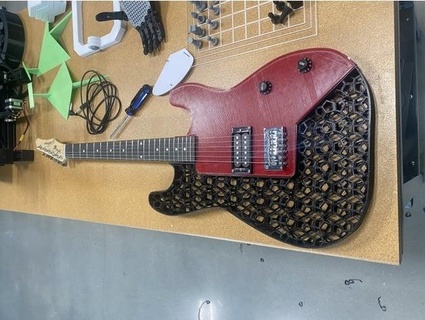 dodecahedron gitar oynanabilir işlevsel amfi drqke 3d print model - Mito3D