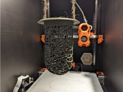 voronoi bird feeder evilged 3d print model - Mito3D