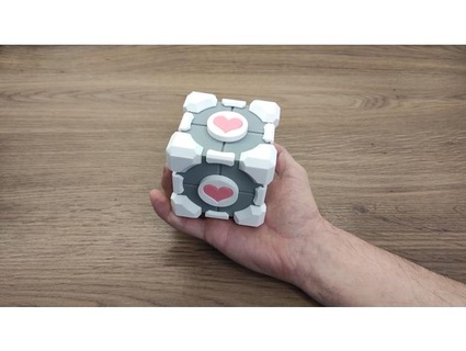 secret sd card holder companion cube dzsy 3d print model - Mito3D