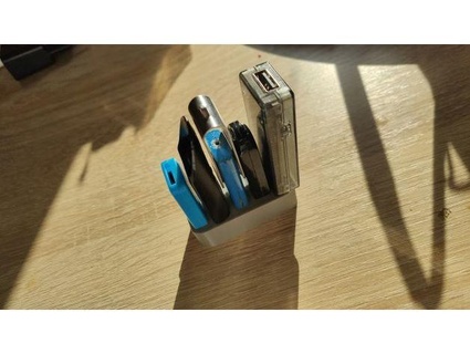 USB destello manejar muelle miliciano 3d print model - Mito3D