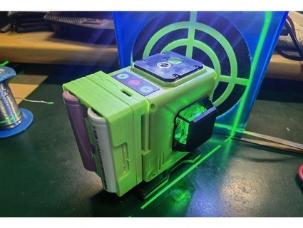 laser levels 18650 battery case dansxx 3d print model - Mito3D